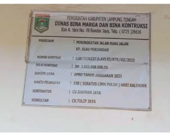 PPTK dan Kabid Dinas BMBK Lampung Tengah Bungkam Ketika Proyek Kontruksi Jalan Riau Priangan Diduga Serampangan Pengerjaanya