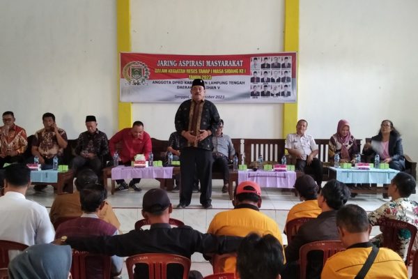Anggota DPRD Lampung Tengah Dapil 5 Jaring Aspirasi Masyarakat Terima Usulan Dan Keluhan Warga Di Balai Desa Yukum Jaya