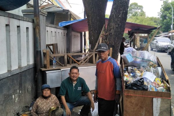 Figur Tokoh Caleg DPR RI Dapil 1 Jabar Yang Suka Disebut Caleg Duafa