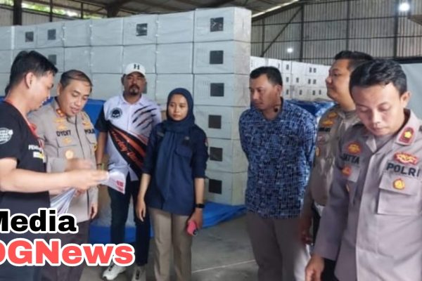 Kesiapan Logistik Pemilu 2024, Kapolres dan Wakapolres Kudus Turun Lokasi