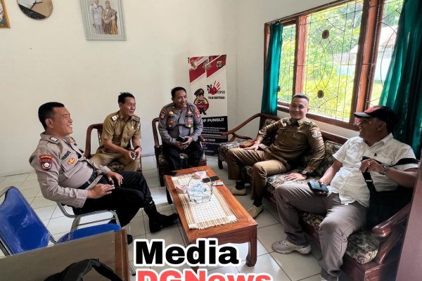 Ciptakan Kondusifitas Wilayah Jelang Pemilu Damai 2024 Kapolsek Lambu Kibang Silaturahmi Ke Camat Lambu Kibang