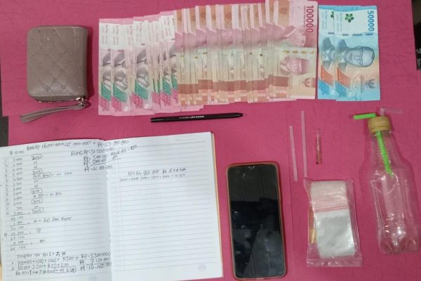 Diduga Bandar Sabu, Warga Gunung Batin Ditangkap Di Rumah Kosong